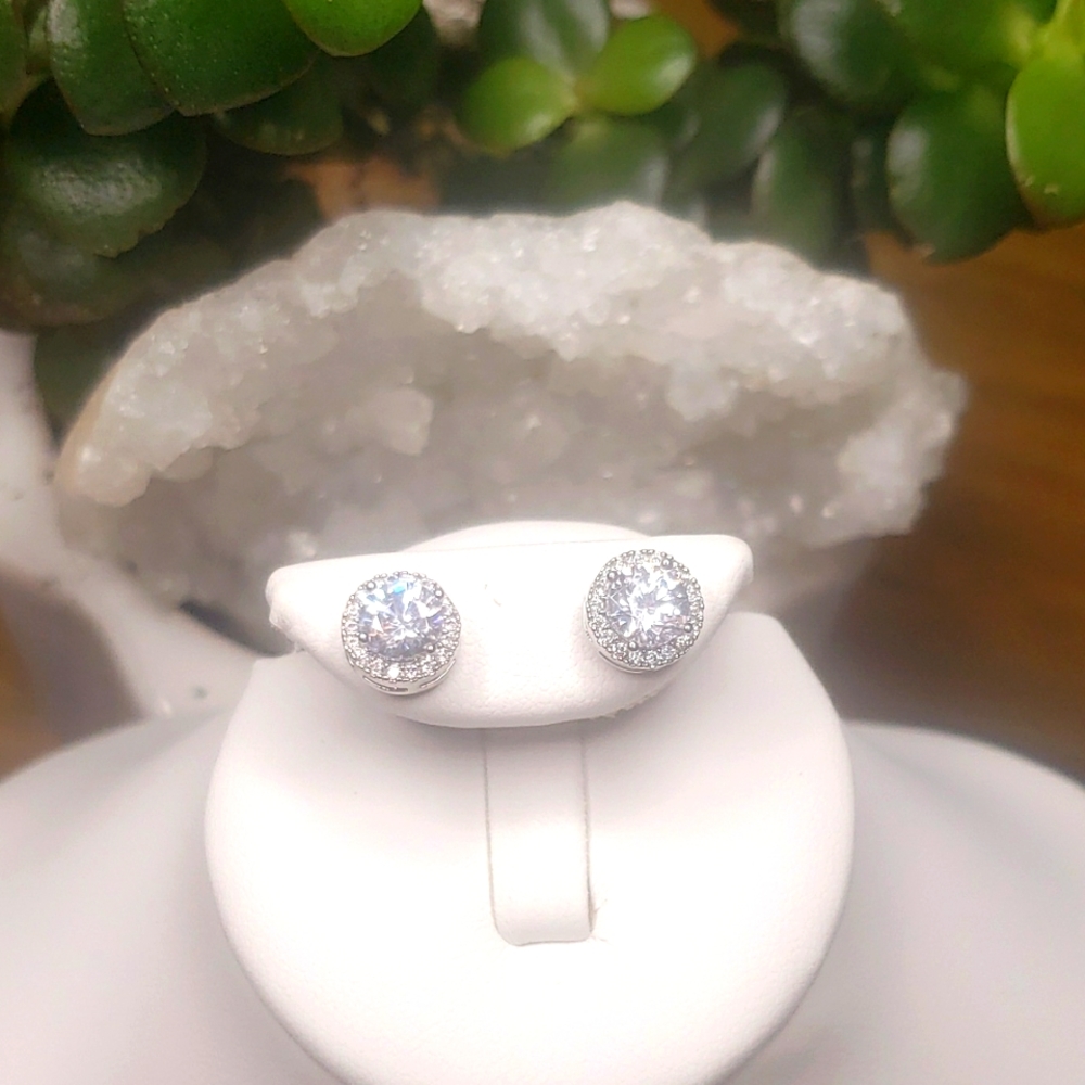 Cubia  zirconia
